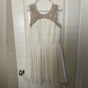 WHITE MINI JUNIORS DRESS
